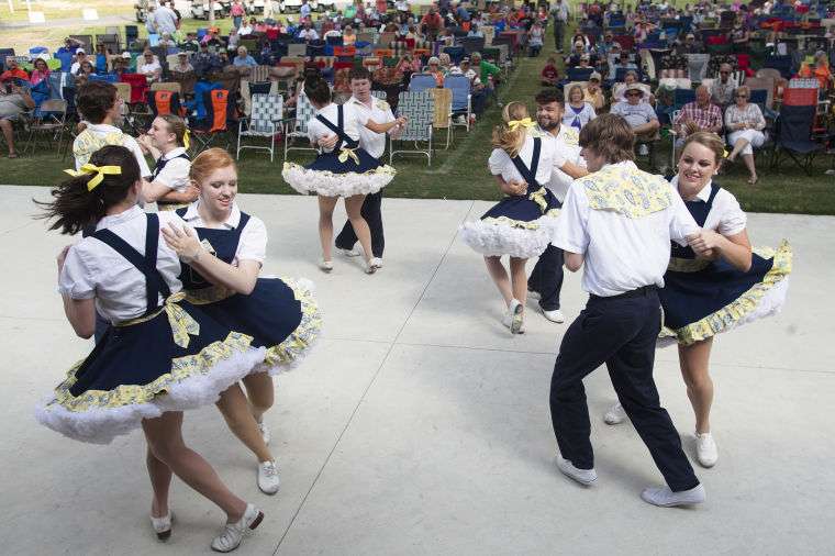 clogging dancing near cobden